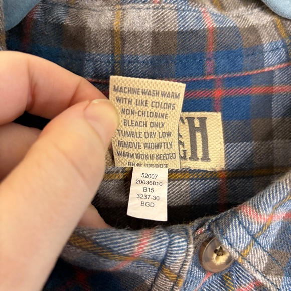 Duluth Flannel Shirt Mens Large XL Blue Gray Plaid Long Sleeve Pockets Heavy - Picture 3 of 6